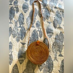 Women’s woven handbag. Great condition.